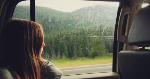 Jak wykorzystać czas podczas podróży busem do Niemiec?